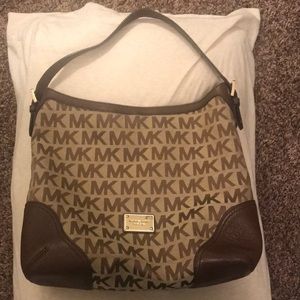 Michael kor’s medium sized purse